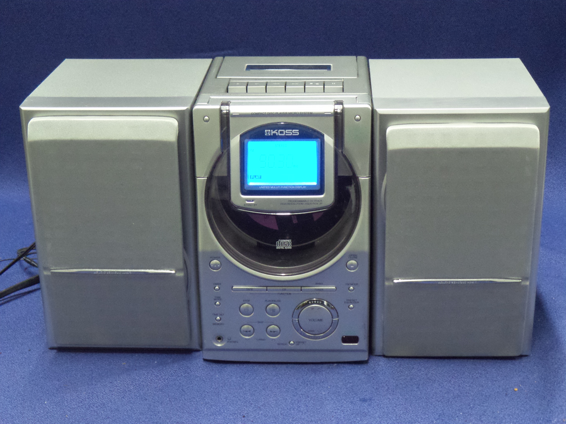 Koss 3 Piece Stereo AM/FM CD Player Radio Cassette Player Allsold.ca